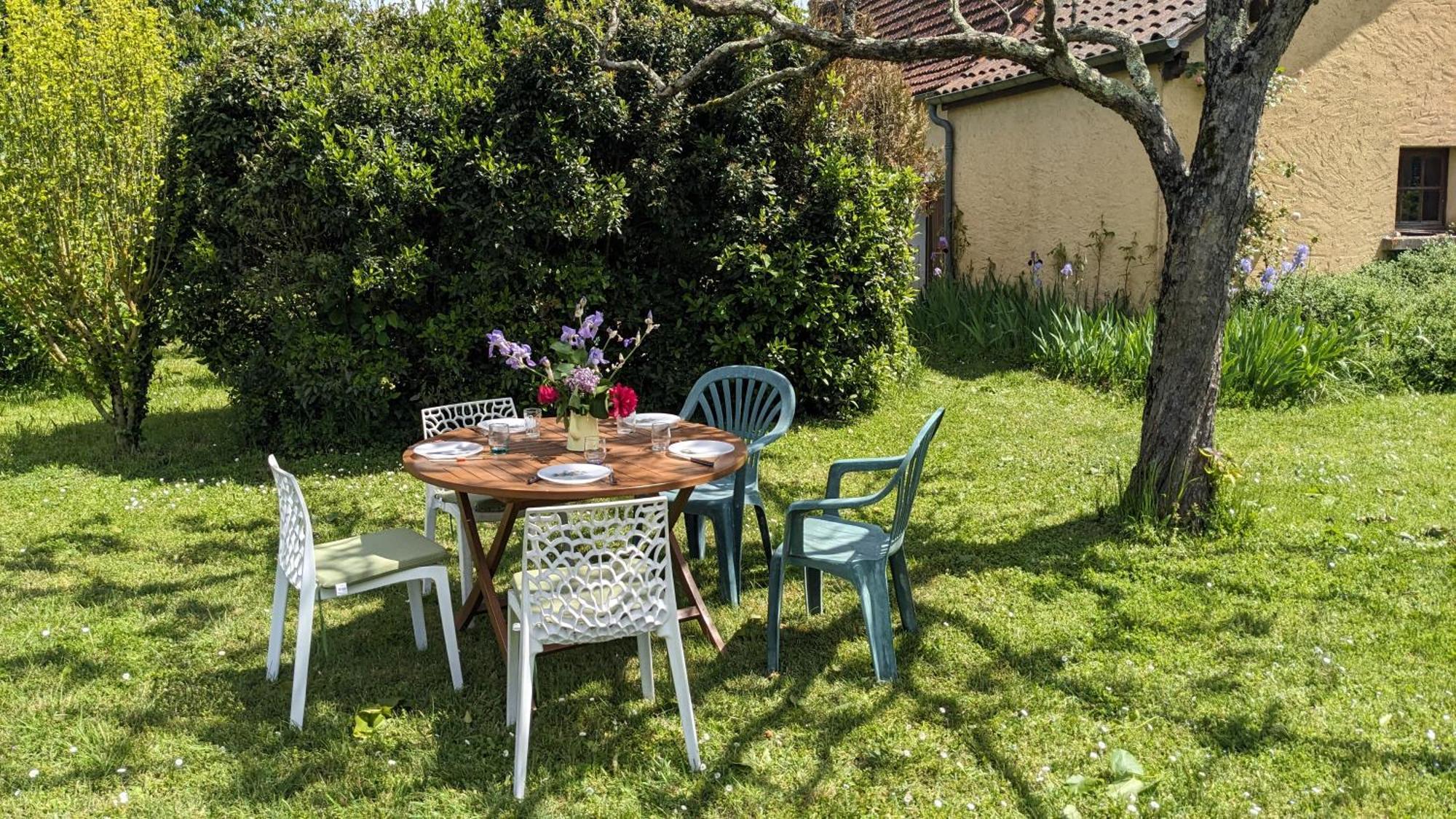 Maison Au Calme En Dordogne Trémolat Exterior foto